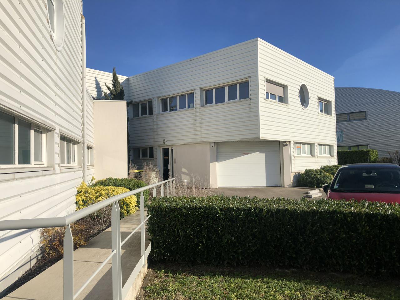Bureau Bron 307m² Vente bureau Bron Rhône OVBUR2109998 1